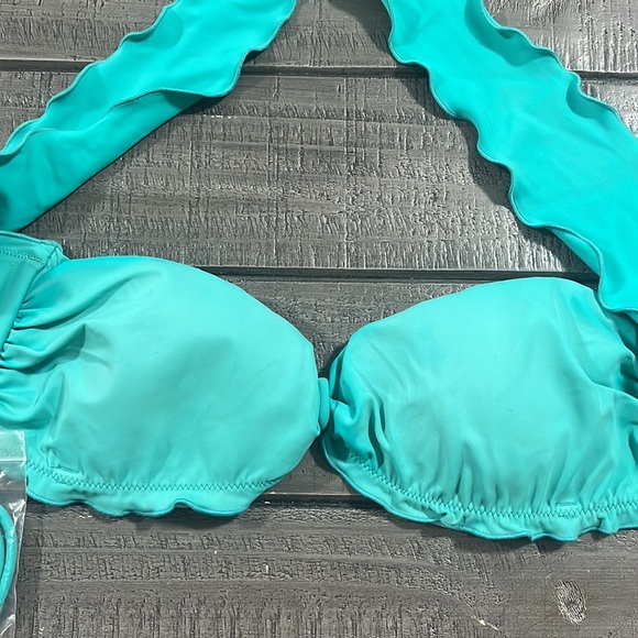 Victoria’s Secret Swimming Suit Bra - Picture 4 of 7